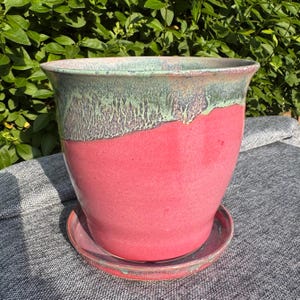 Handmade Ceramic Plant Pot with Tray, pink