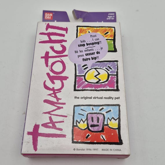 Tamagotchi Original Bandai 1996/1997 - Vintage Edition With