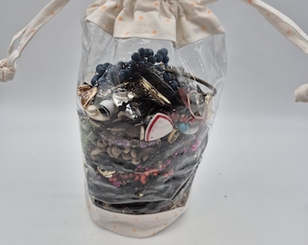 Jewelry bag, /mystery jewelry pieces!