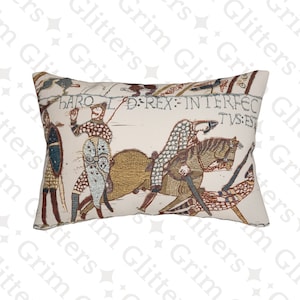 King Harold Lumbar Pillow: Medieval Historic Art Cushion, Bayeux Tapestry