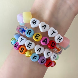 Pulsera de cuentas de corazón de colores gruesos para maestras, pulsera de amistad elástica, apilable, linda y femenina con diseño de arcoíris pastel, regalo para maestras