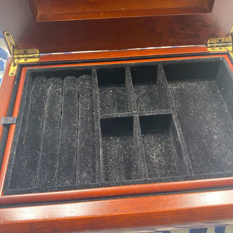 Vintage Chinoiserie Bombay Company Jewelry Box Music Box Wooden Jewelry