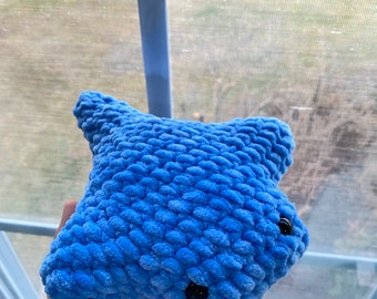 Crochet Stingray Plush – Soft Amigurumi Stuffed Animal