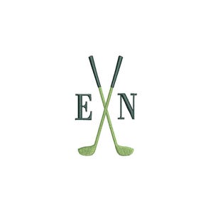 Può includere: Un disegno ricamato con due mazze da golf incrociate in verde chiaro con manici verde scuro. Le lettere "E" e "N" affiancano le mazze, con una "X" formata dall'incrocio. Il disegno è su sfondo bianco.