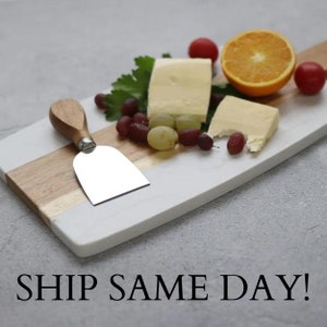 Personalized Wedding Gift Newly Wed Gifts for the Couple Gifts Anniversary  Cutting Board Charcuterie Board, Birthday, Christmas, Valentines