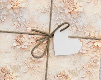 Papier cadeau sculptural doux à fleurs crème | Emballage cadeau neutre élégant d'inspiration vintage pour mariage ou anniversaire