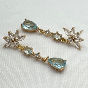 Aqua Blue Teardrop Earrings Crystal Glass Earrings Bridal Earrings Dainty Earrings Blue Prom Jewelry Vintage Inspired Earrings Gift for her