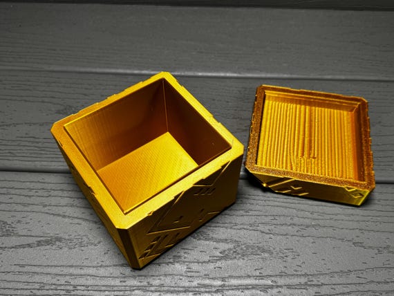 【激レア・新品未開封】MILLENNIUM DECK CASE Yugioh ! Millennium Cube Deck Box - GOLD MTG - Etsy
