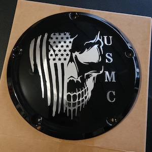 Custom Vivid Black Harley derby cover