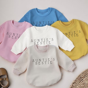 Auntie&#39;s Bestie Romper, Baby Romper, Newborn Romper, Gift from Aunt, Auntie Baby Gift, Pregnancy Announcement For baby