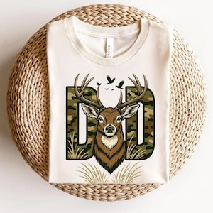 Papá ciervo cazando PNG descarga digital camuflaje diseño de astas sublimación camiseta arte para el Día del Padre regalo al aire libre camuflaje imprimible