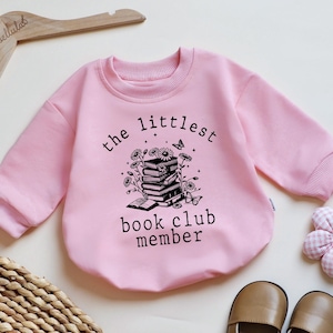 Sweat barboteuse membre du club de lecture The Littlest, tenue d'amateur de livres pour bébé, cadeau de baby shower, vêtements de nouveau-né neutres en matière de genre, joli body pour bébé