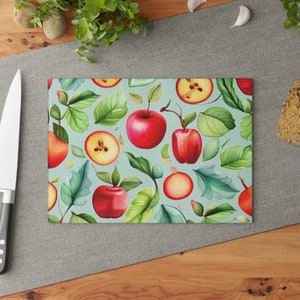 Glas Schneidebrett, Äpfel Design,Blumen Schneidebrett,Helle Küchenutensilien,Plant Kitchen,Blumen Schneidebrett,Aquarell Blätter,Cottage Core
