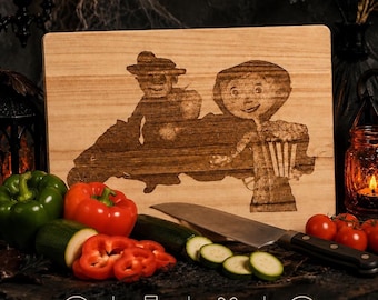 Coraline & Wybie met snijplank met sterren. Vleeswaren en kaasplank