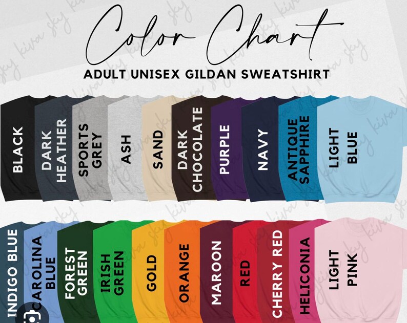 Op de afbeelding: Kleurenkaart die de verschillende kleuren laat zien die beschikbaar zijn voor unisex Gildan-sweatshirts voor volwassenen. De kleuren omvatten zwart, donkergrijs, sportgrijs, as, zand, donkerbruin, paars, marineblauw, antiek saffier, lichtblauw, indigo, carolina blauw, bosgroen, irisch groen, goud, oranje, donkerrood, rood, kersenrood, heliconia, lichtroze.