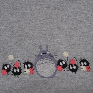 Studio Ghibli Embroidered Unisex Crewneck sweatshirt afbeelding 3