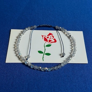 Handgemachtes Mondstein Armband: 3 mm facettierter Heilkristall Schmuck