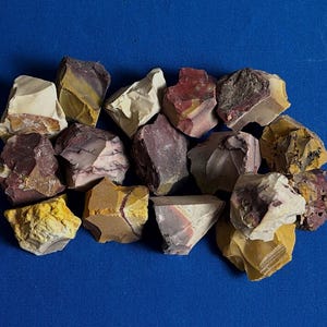 Yellow Calcite Rough Crystal - Natural Healing Stone for Chakra Balancing, Spiritual Growth, Meditation, and Home Decoration