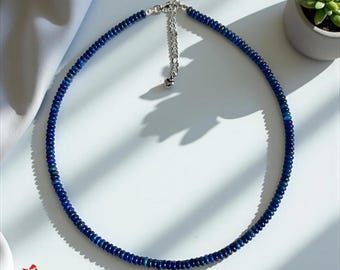 繊細なラピスラズリチョーカー：手作りの宝石ネックレス、知恵と透明感