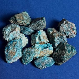 Raw Natural Apatite Crystal - Rough Gemstone Mineral Specimen, Natural Home Decor, Healing Crystal Gift