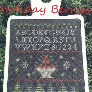 Holiday Berries by The Scarlett House Cross Stitch Pattern/Chart