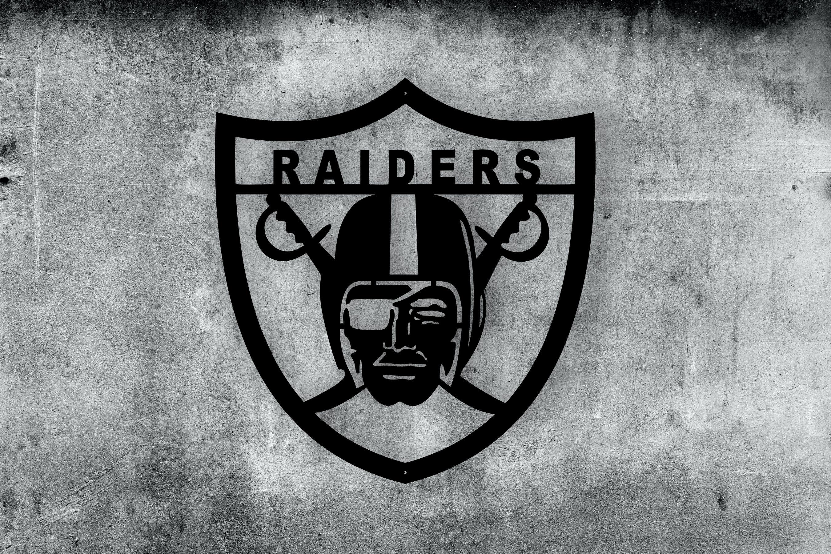 NFL Raiders メタルサイン 壁掛け il_fullxfull.6436916401_d114.jpg