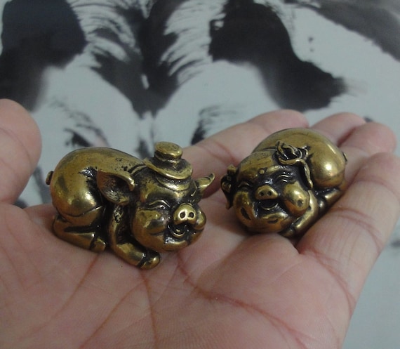 ヴィンテージスタイルの真鍮製豚の置物：ホームデコレーションの彫像