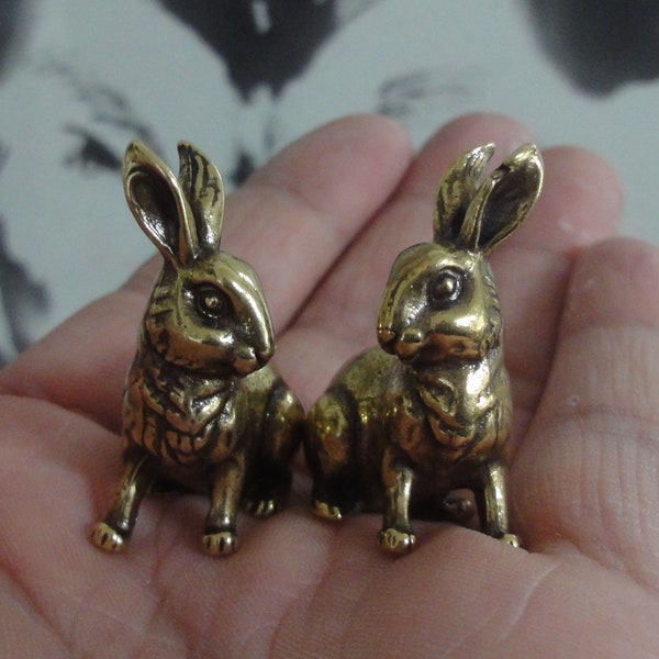 Pair of Vintage Style Solid Brass Copper Lucky Rabbits Animal Statues for Home Decor