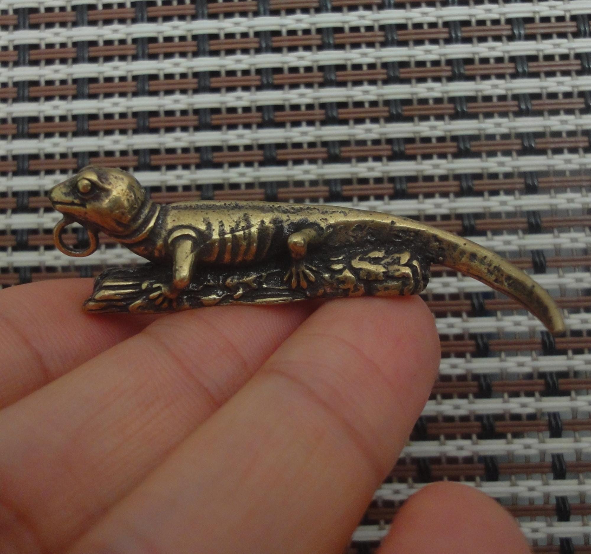 Vintage Style Solid Brass Pure Copper Gecko Animal Statue Pendant Decoration