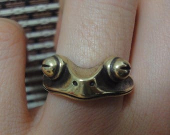 Vintage Style Solid Brass Cool Casting Toad Animal Statue Adjustable Finger Ring