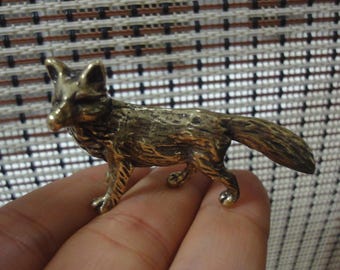 Vintage Style Brass Fox Figurine: Copper Animal Statue
