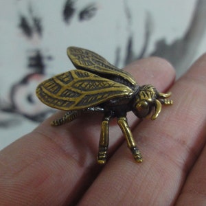Vintage Style Solid Brass Copper Insect Bee Animal Statue for Home Decor