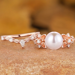 Akoya Pearl Engagement Ring Set Vintage Rose Gold Moissanite Curved Wedding Ring Leaf Design Wedding Band Women's Handmade Jewelry image 5