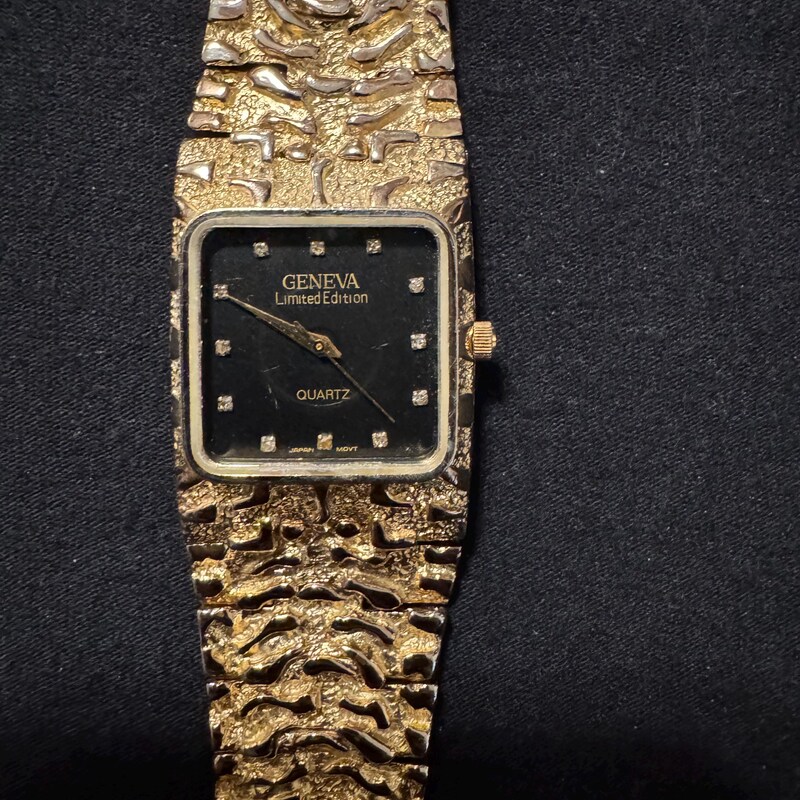 geneva ladies Watch in good condition and running with a new battery