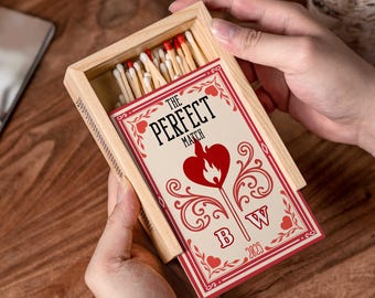 Caja de cerillas grande personalizada para parejas, caja de cerillas de madera personalizada para parejas, regalo de boda para pareja, regalo de aniversario para ella, regalo de inauguración de la casa
