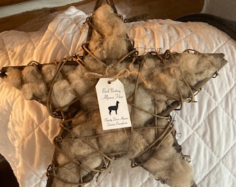 12" Alpaca Fiber Bird Nesting Star: Natural Bird Nest Material