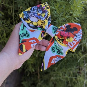 Sportliche Mickey and Friends Haarschleife