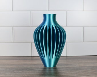Modern Wave Vase in Silk Blue Green