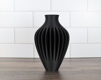 Modern Wave Vase in Black