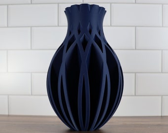 Diamond Cut Vase in Blue