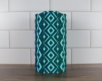 Kani Vase in Silk Blue Green