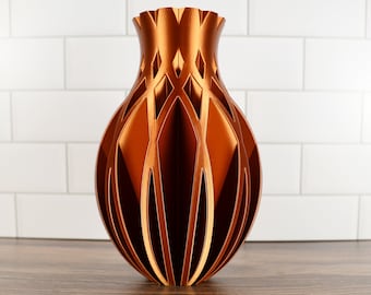 Diamond Cut Vase in Copper