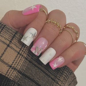 Pink Star Butterfly Press On Nails: Girly Hand-Painted False Nails