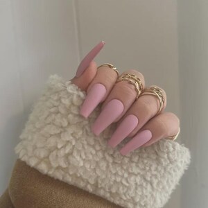 Mauve Press on Nails, Basic Press Ons, Plain Press on Nails, Nails, Coffin Nails, Matte or Glossy, Press on Nail Set