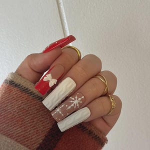 Press On Nails, Glue On Nails, Press Ons, Christmas Nails, Red and White Nails, Nails, Snowflake Glitter Holiday Nails