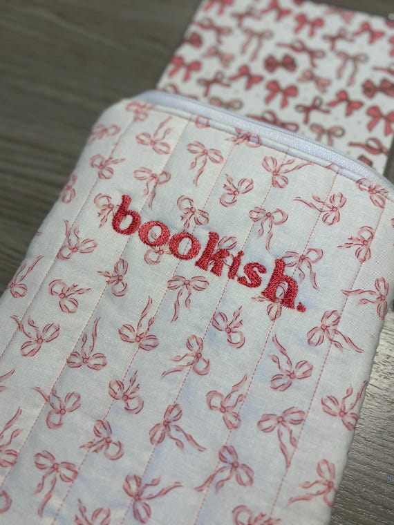Custom Embroidered Quilted Kindle Sleeve | Pink Coquette Bows | Handmade | Personalized | Bookish Gift | Padded Kindle Sleeve With Zipper
