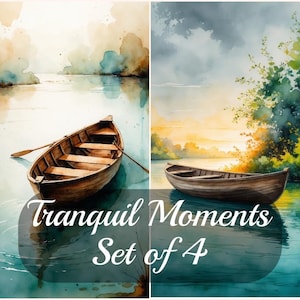 Può includere: Set di quattro dipinti ad acquerello raffiguranti barche a remi in legno su un lago tranquillo. L'opera presenta un paesaggio sereno con colori tenui, tra cui blu, verdi e gialli. Il testo "Tranquil Moments Set of 4" è visibile.