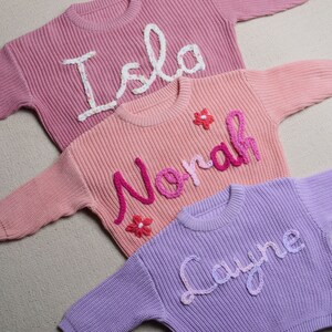 Custom Name Baby Sweater, Personalized Hand Embroidered Baby Sweater, Cute Baby Sweater , Baby Shower Gift, Birthday Gift For Baby Girls Boy zdjęcie 3