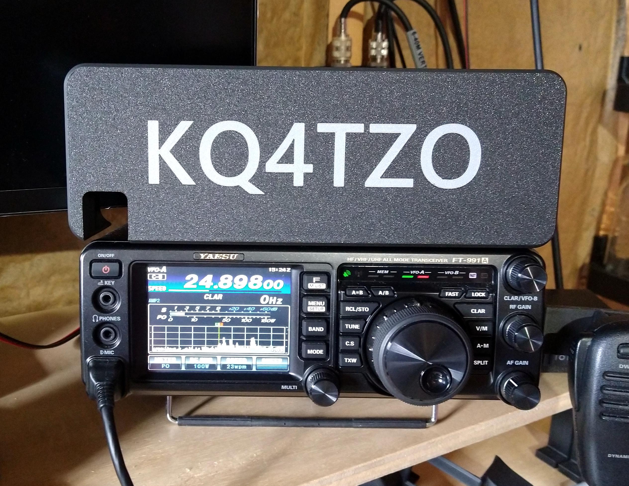 行列のできるレビュー商品、集めました。高評価アイテム Yaesu Touch a Adds and Out Dust Keeps - Cover Front FT-991A トランシーバー