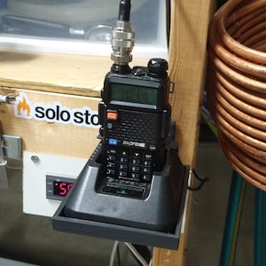 Baofeng UV-5R HT Charger wall/shelf mount - Free Shipping!